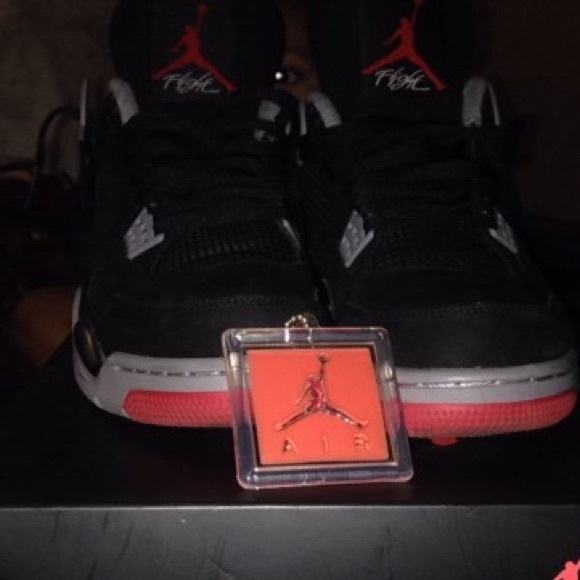 Jordan 4s