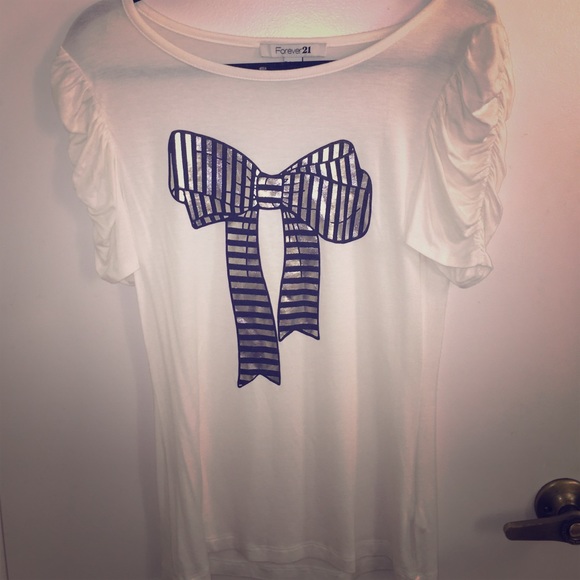 Forever 21 shirt