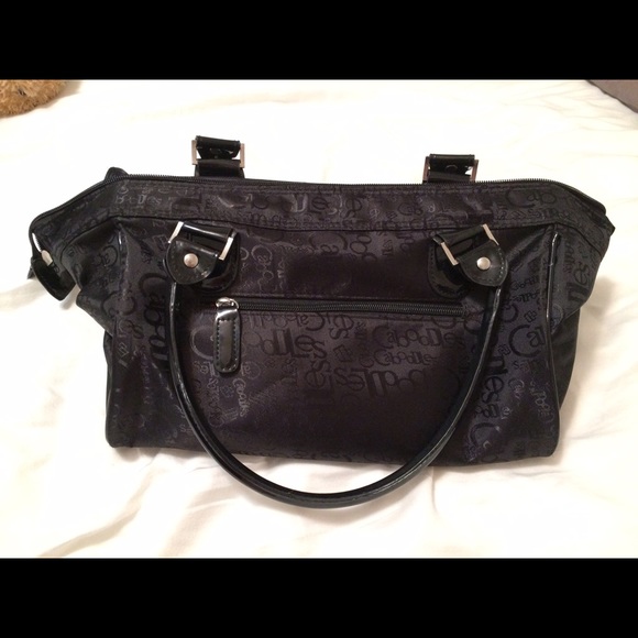 Cute makeup bag!