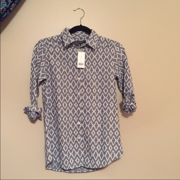 BR Button Up Blouse - Picture 2 of 4