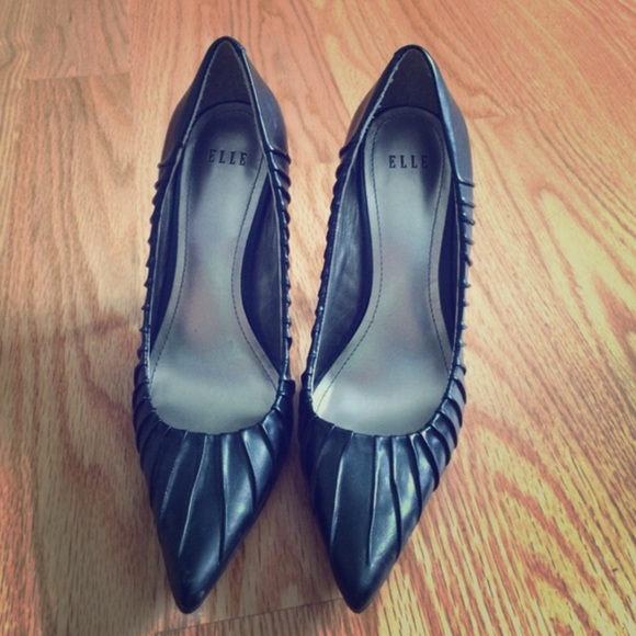 Black Heels SALE!!