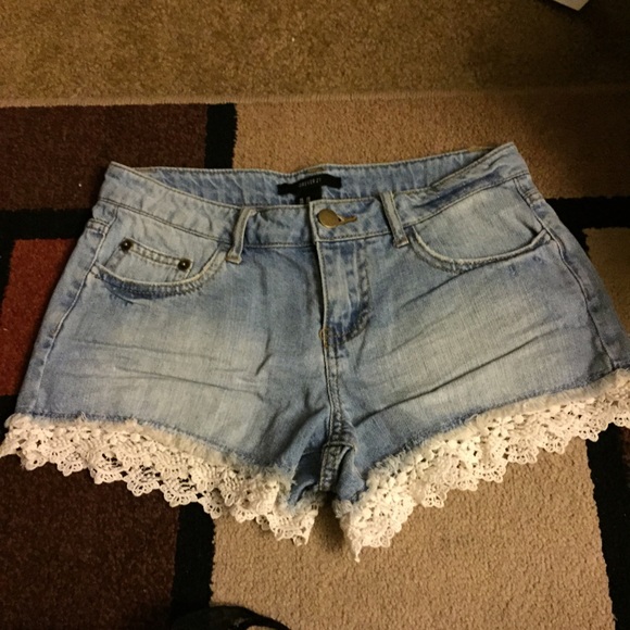 🚫SOLD🚫 Forever 21 Shorts