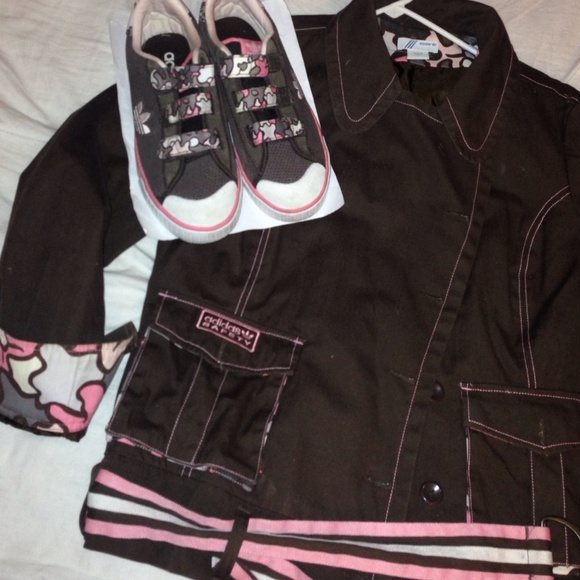RARE MISSY ELLIOTT ADIDAS SET. ADIDAS JACKET & SNEAKERS