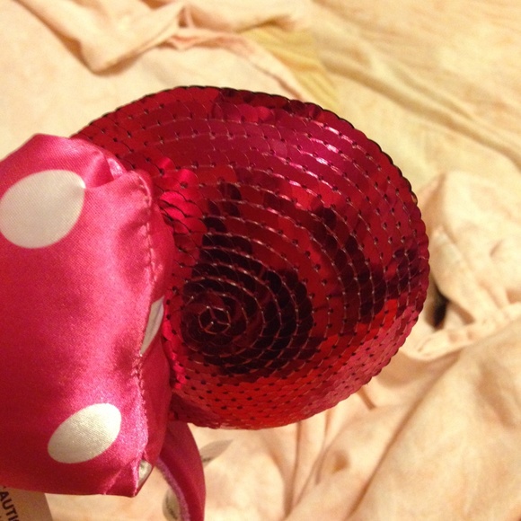 Pink Minnie Ears! 💗🐭 - Picture 4 of 4