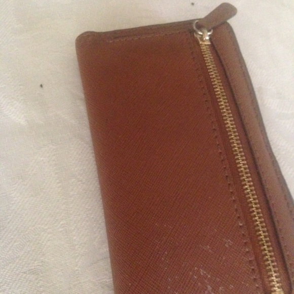 Michael Kors Wallet - Picture 4 of 4