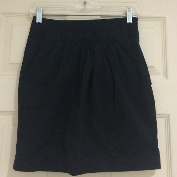 Banana Republic Black Stretch Tulip Skirt