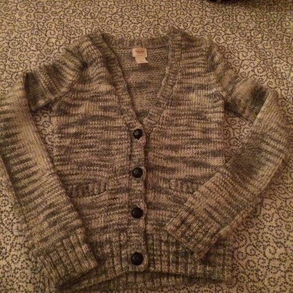 Mossimo supply co. Small gray and white cardigan