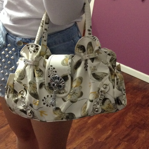 White Floral Purse