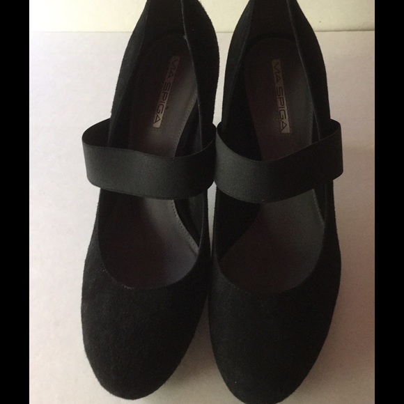 Via Spiga Shoes - Via Spiga Black Suede Pumps 10 like new