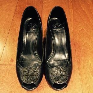 Tory Burch❤️Sally Wedge❤️Black❤️Size 8