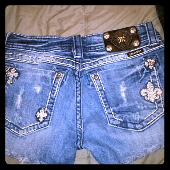 Miss Me jean shorts sz 29