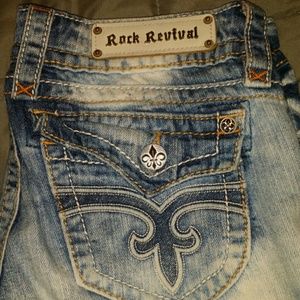 Rock Revival jean shorts fray