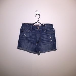 Hollister High-Waist Denim Short!