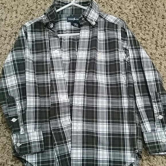 Long sleeve button up shirt
