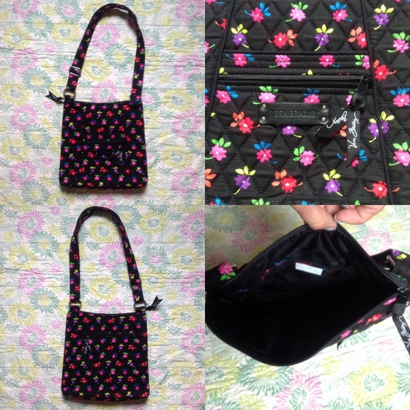 Vera Bradley Bags - NWOT Flowerettes Hipster Vera Bradley Bags - NWOT Flowerettes Hipster