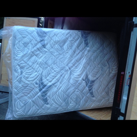 Mattresses - Picture 2 of 3