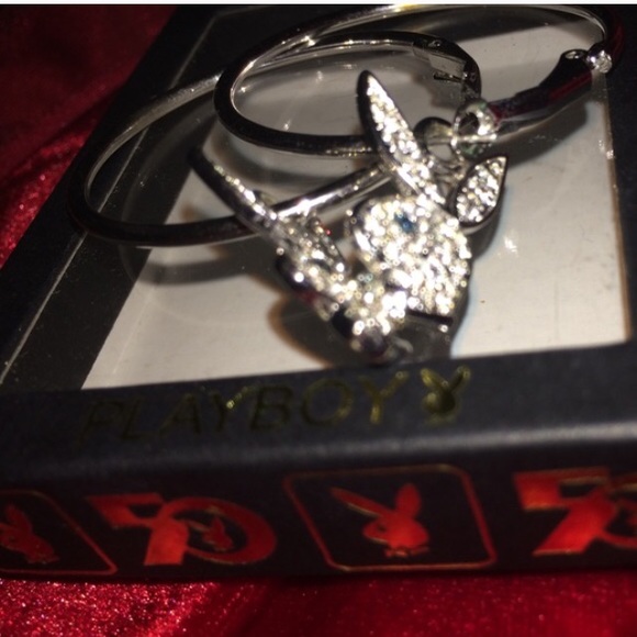🔆Play Boy Rhinestone Bunnies Hoops - Picture 4 of 4