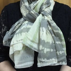 Fashion scarf