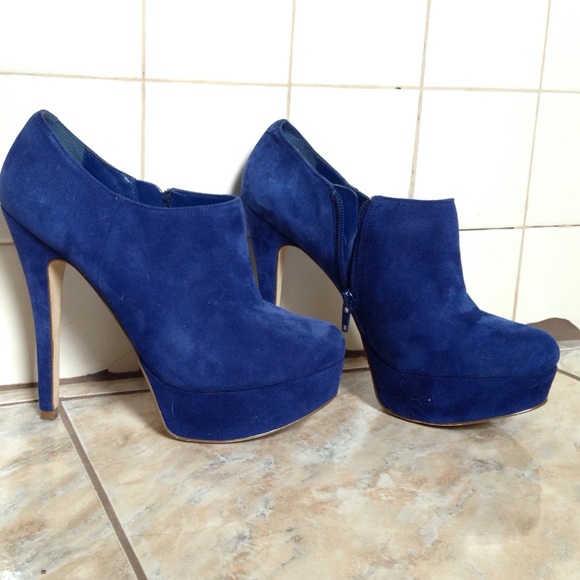 Aldo 5 inch heel booties