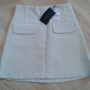 Zara ecru mini skirt