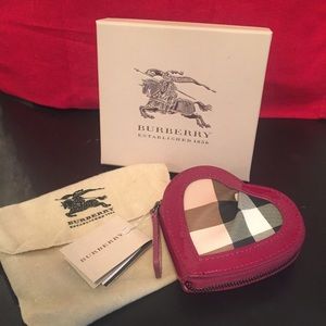 Burberry Nova Heart Zip Coin Holder