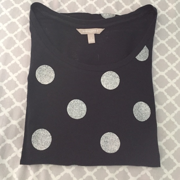 Navy and silver Tshirt from Banana Republic