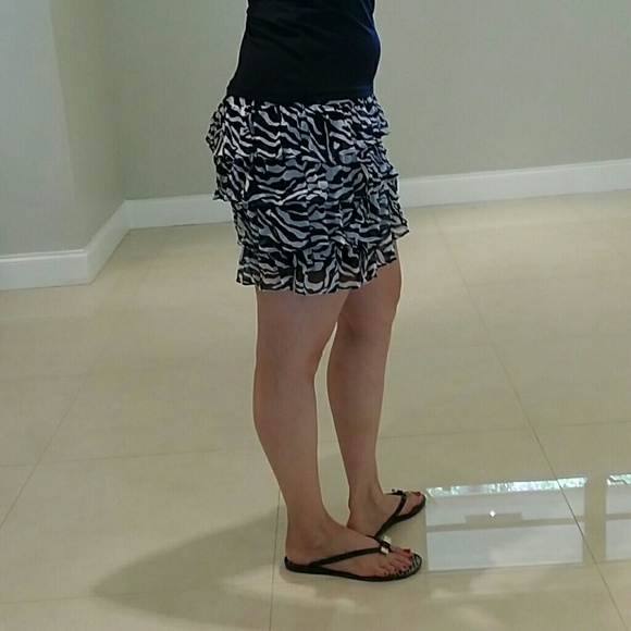 Black and White INC International Concepts Skirt - Picture 4 of 4