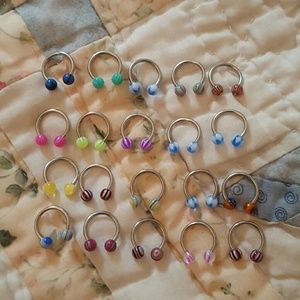 Never been worn 20pc 14g horseshoe rings