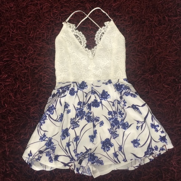 Romper/dress blue and white