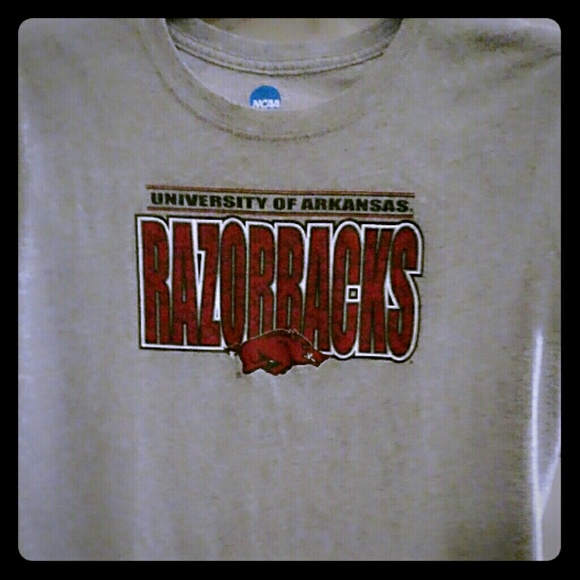 University of Arkansas, Fayetteville ..T-shirts