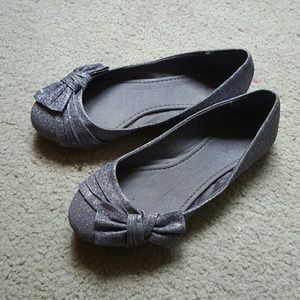 Cute glitter flats worn once