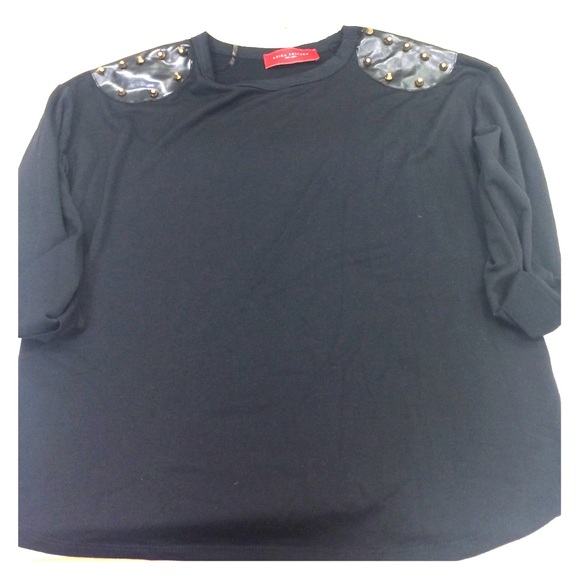 Akira Chicago Black Studded Sweatshirt Size L