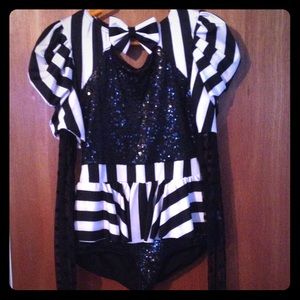 Dance costume