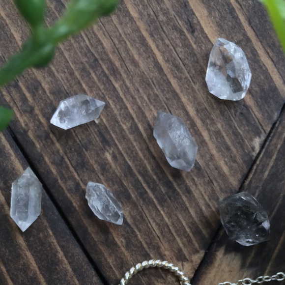 The Eris Ring - natural bohemian Quartz ring 🌿 - Picture 3 of 4