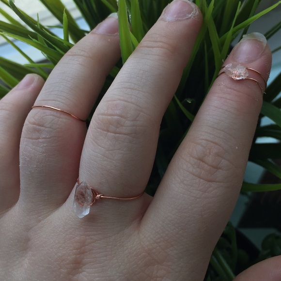 The Eris Ring - natural bohemian Quartz ring 🌿 - Picture 4 of 4