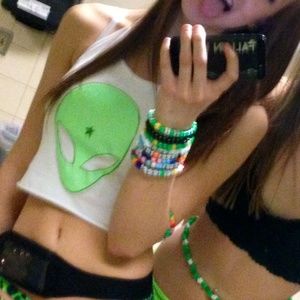 Cropped alien halter