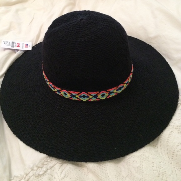 Floppy hat