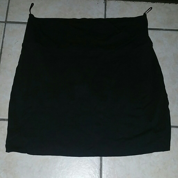 Black skirt