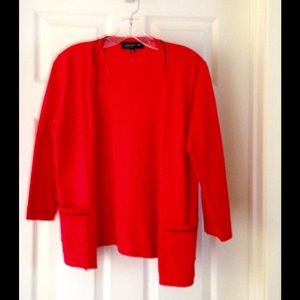 A cardigan with 54% cotton26% modal and 24% nylon.