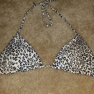 Leopard Print Vs Triangle Top