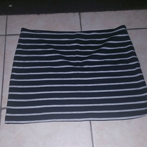 Cotton stripe skirt
