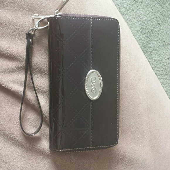 D&G dark purple wristlet