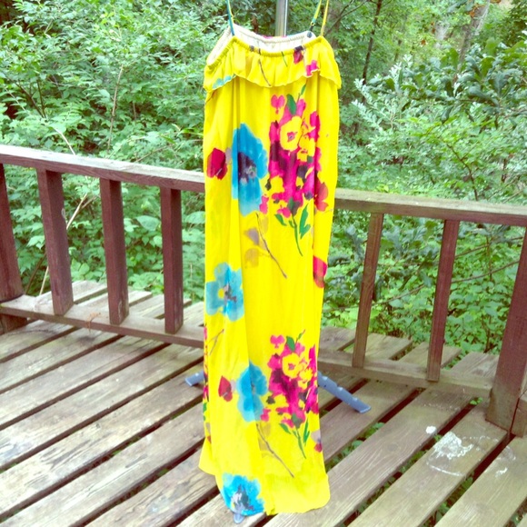 Old Navy Gorgeous Yellow Maxi Dress