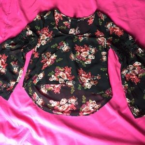 Gorgeous floral , high-low top