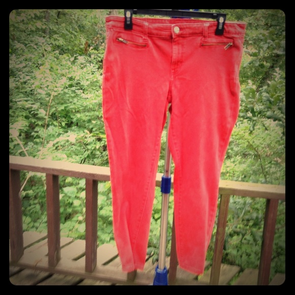 GAP ROCK AND ROLL ANKLE JEANS