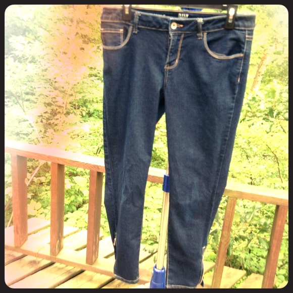 ANA BRAND SKINNY ANKLE ZIP JEANS