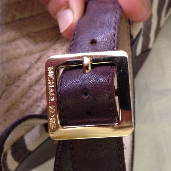 Micheal Kors wedges, authentic & only worn twice - Picture 4 of 6