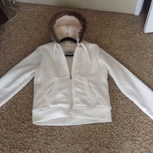 Beautiful White Jacket 🏂