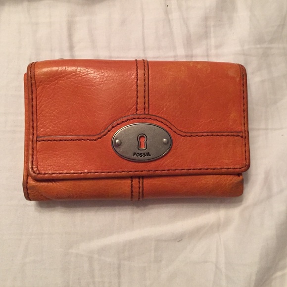 FINAL SALE!! Fossil wallet