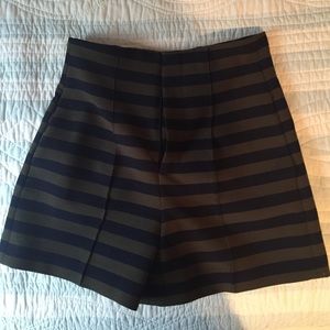 Navy/army green high waisted Zara shorts